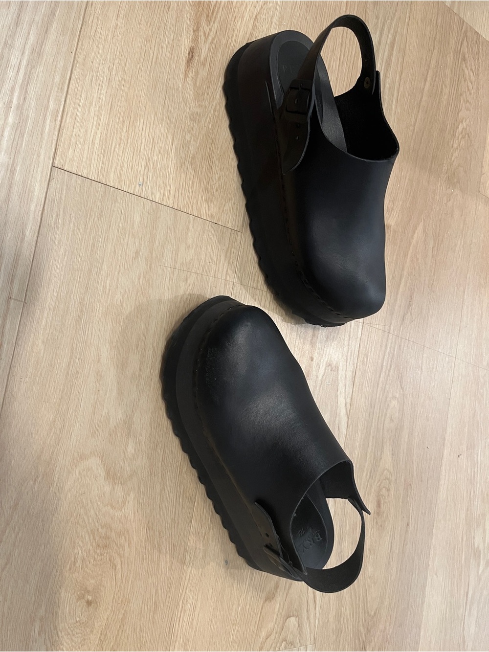 Bryr platform clogs - Picture 2 of 4